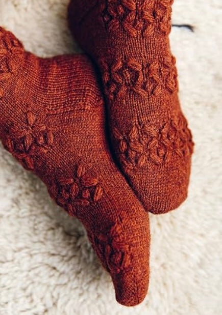 52 Weeks of Socks Vol. II by Laine (Soft Cover Version)
